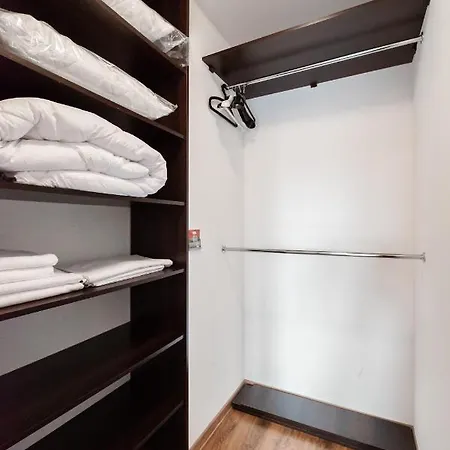 Apartament Wola Vivid *